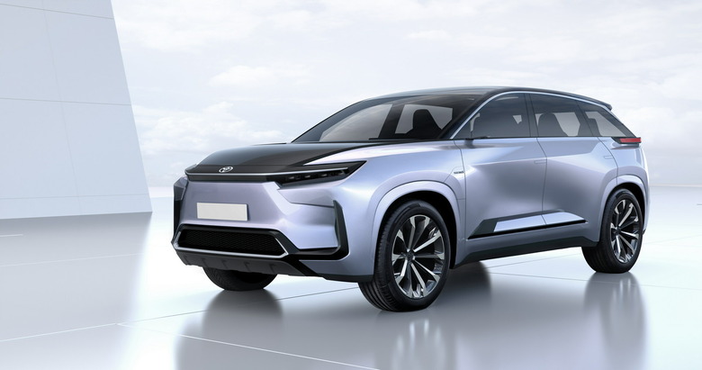 Toyota-BEV-Concepts-03