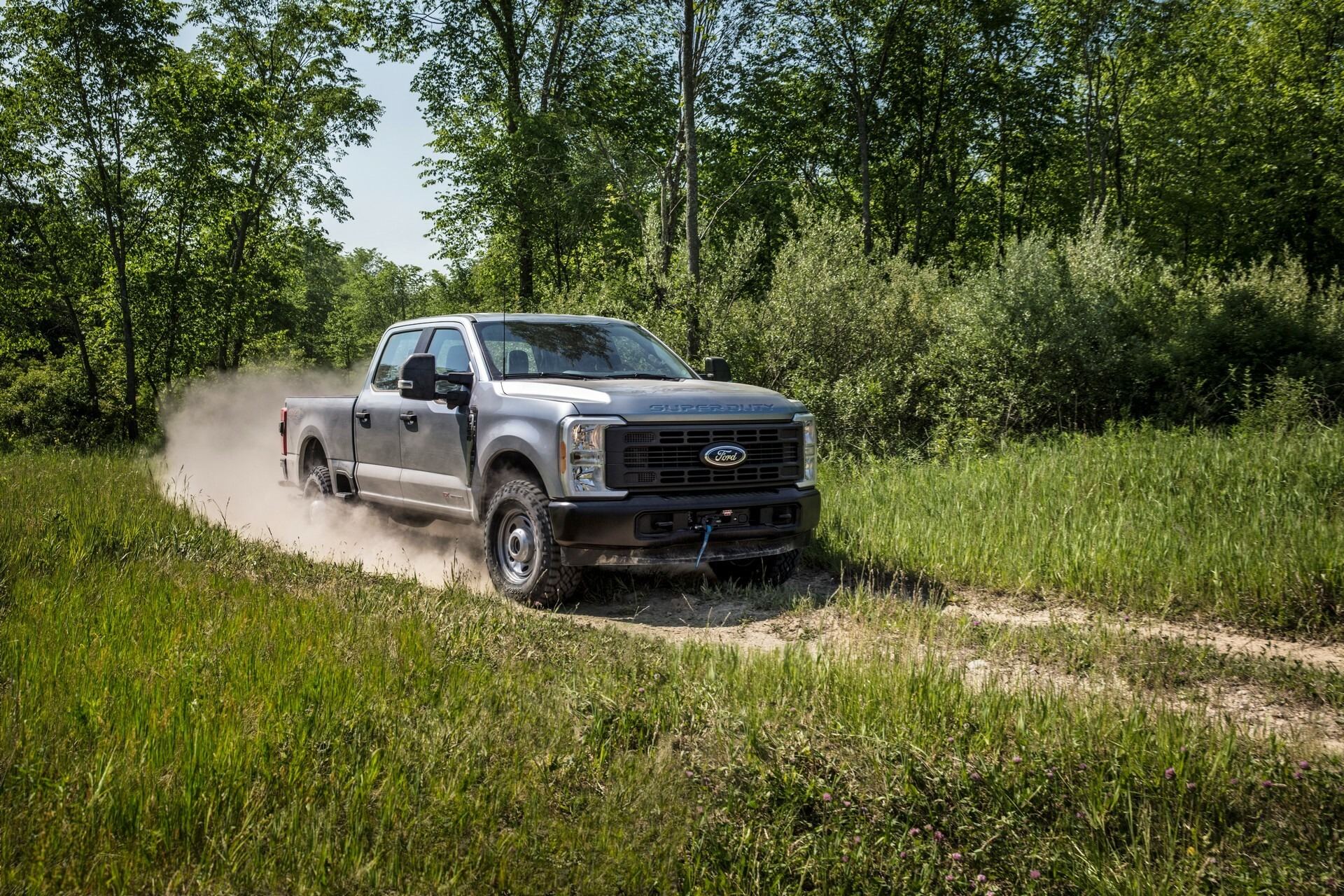 2023 Ford F-Series Super Duty 620 16