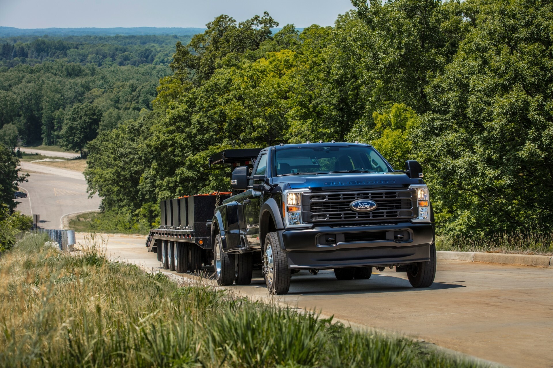 2023 Ford F-Series Super Duty 620 18