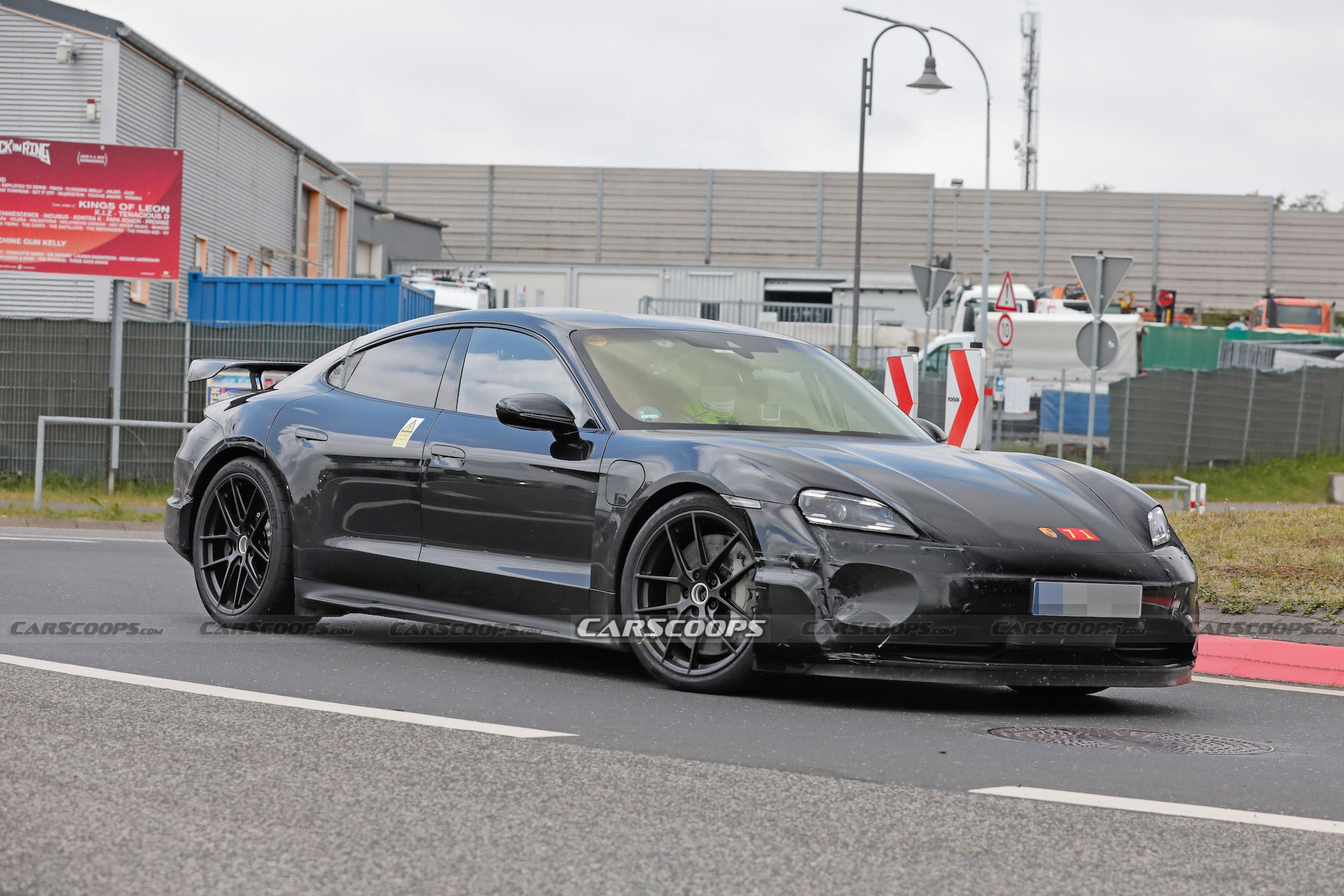 Porsche Taycan scoop 00001