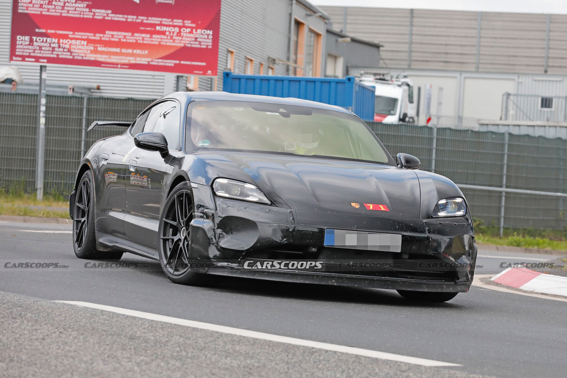 Porsche Taycan scoop 00002