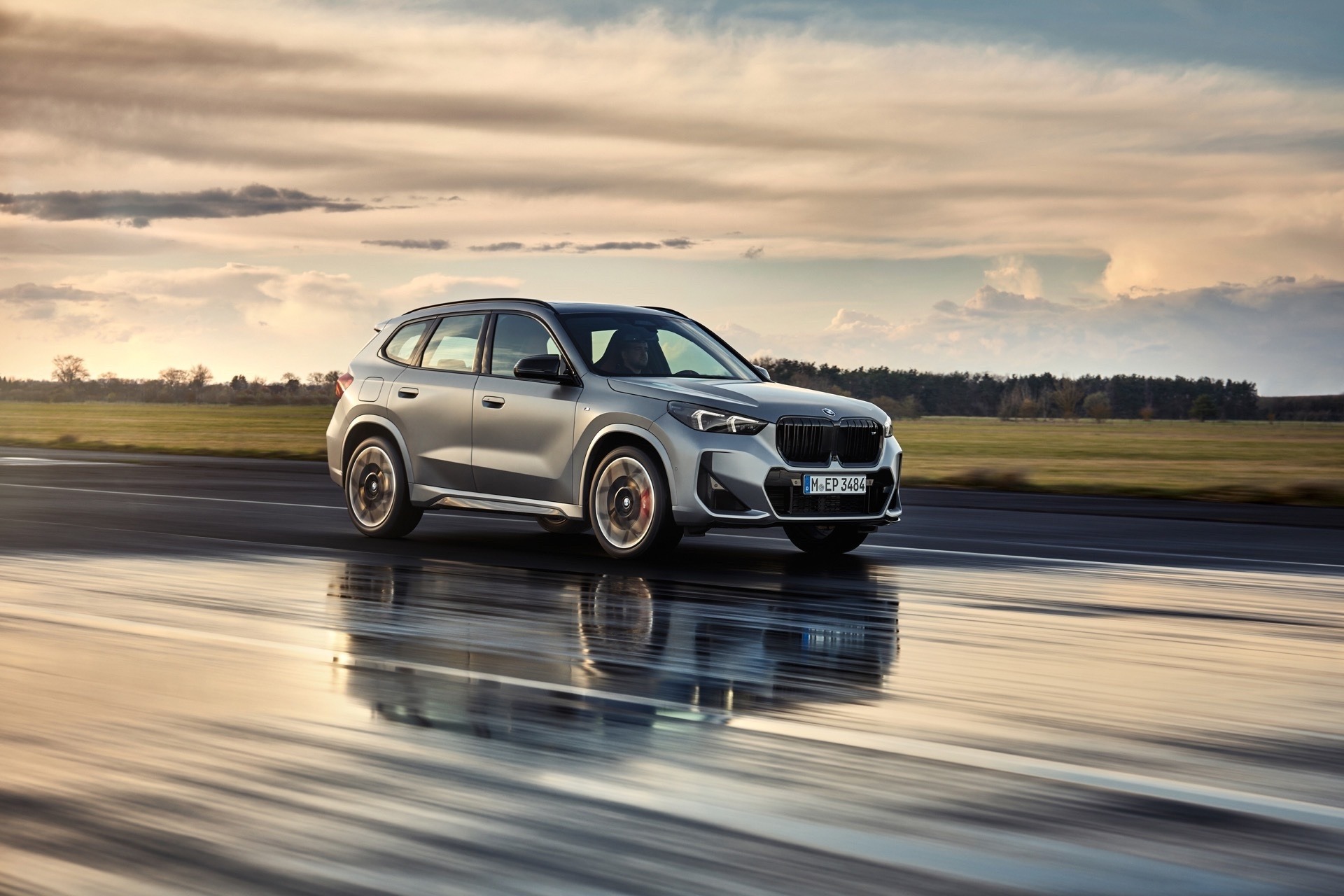 2024 BMW X1 M35i xDrive 11