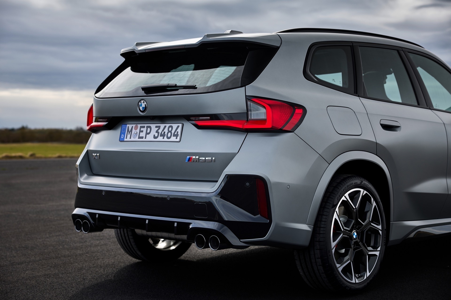 2024 BMW X1 M35i xDrive 27