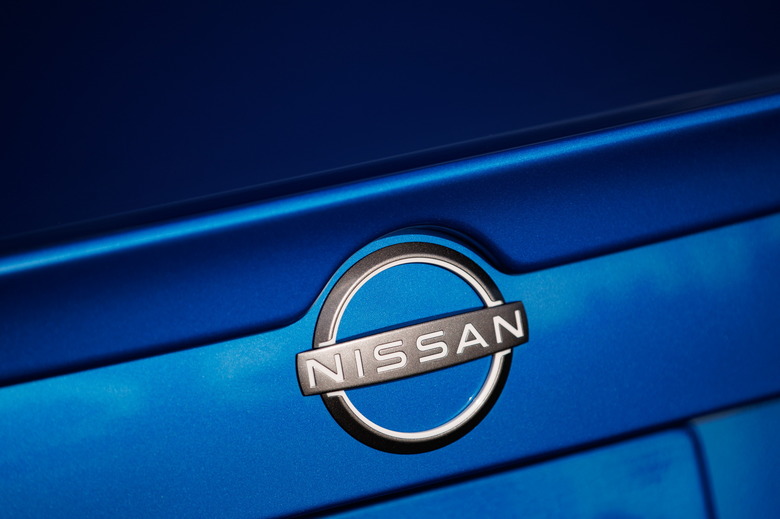 2024 Nissan Sentra SR 4