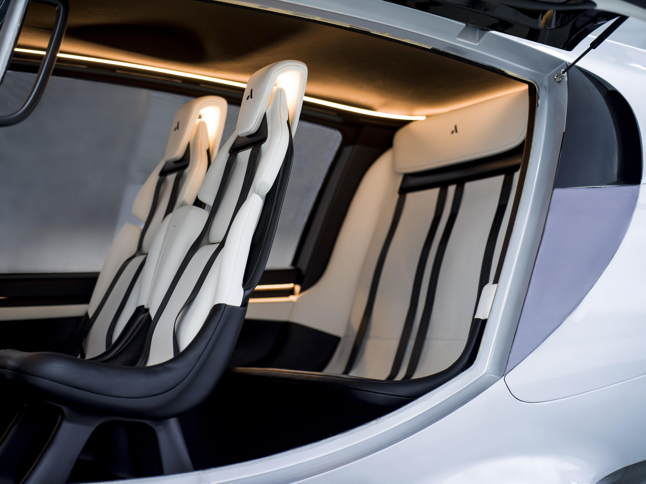 AutoFlight_ProsperityI_interior_3-min