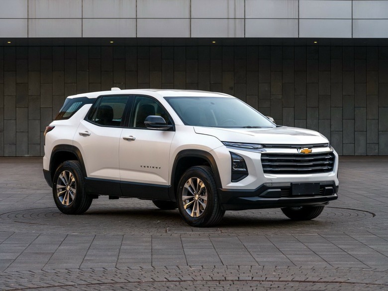 2024 Chevrolet Equinox China CarScoops 615 2