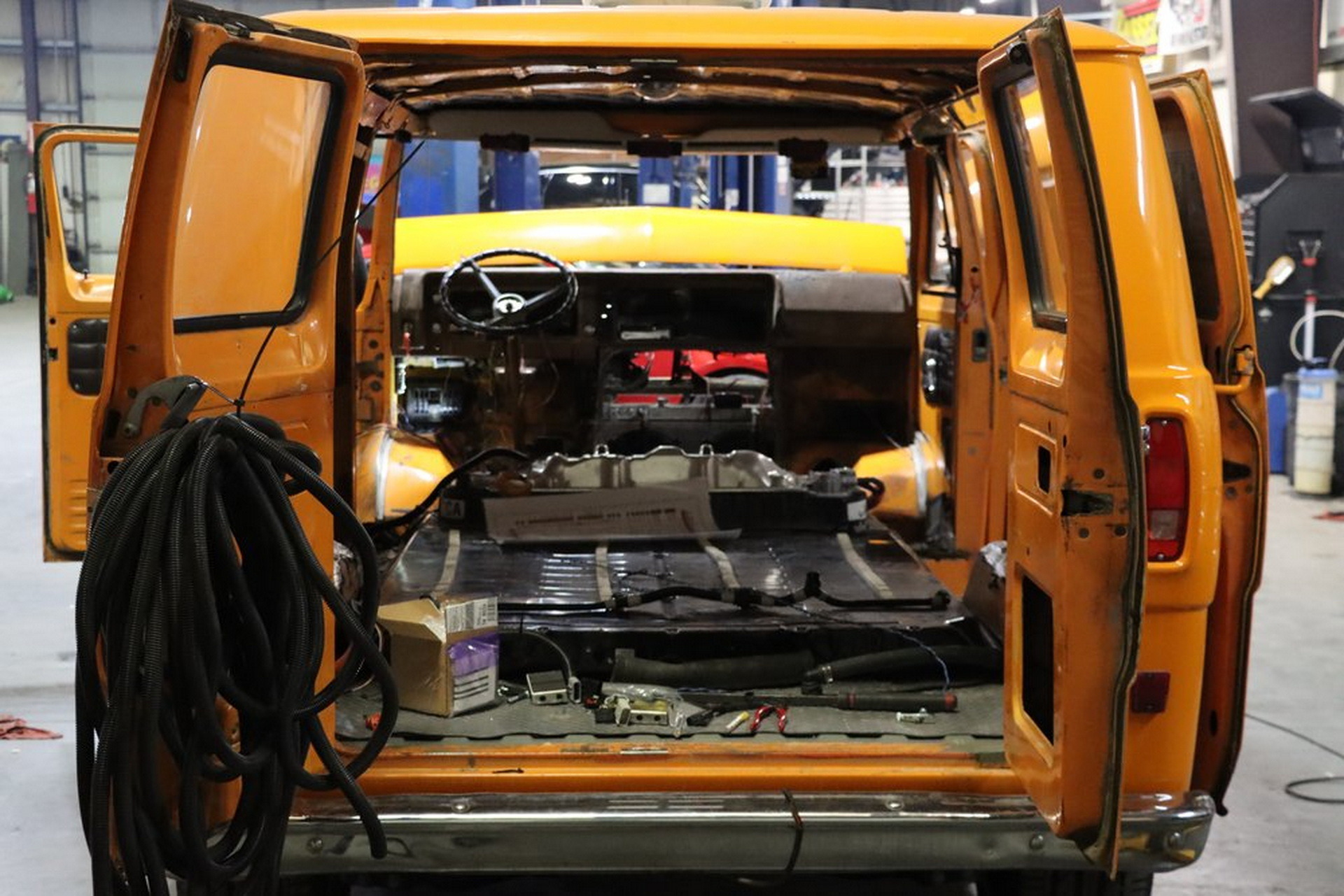Tesla-swapped Ford E-100 Van (16)
