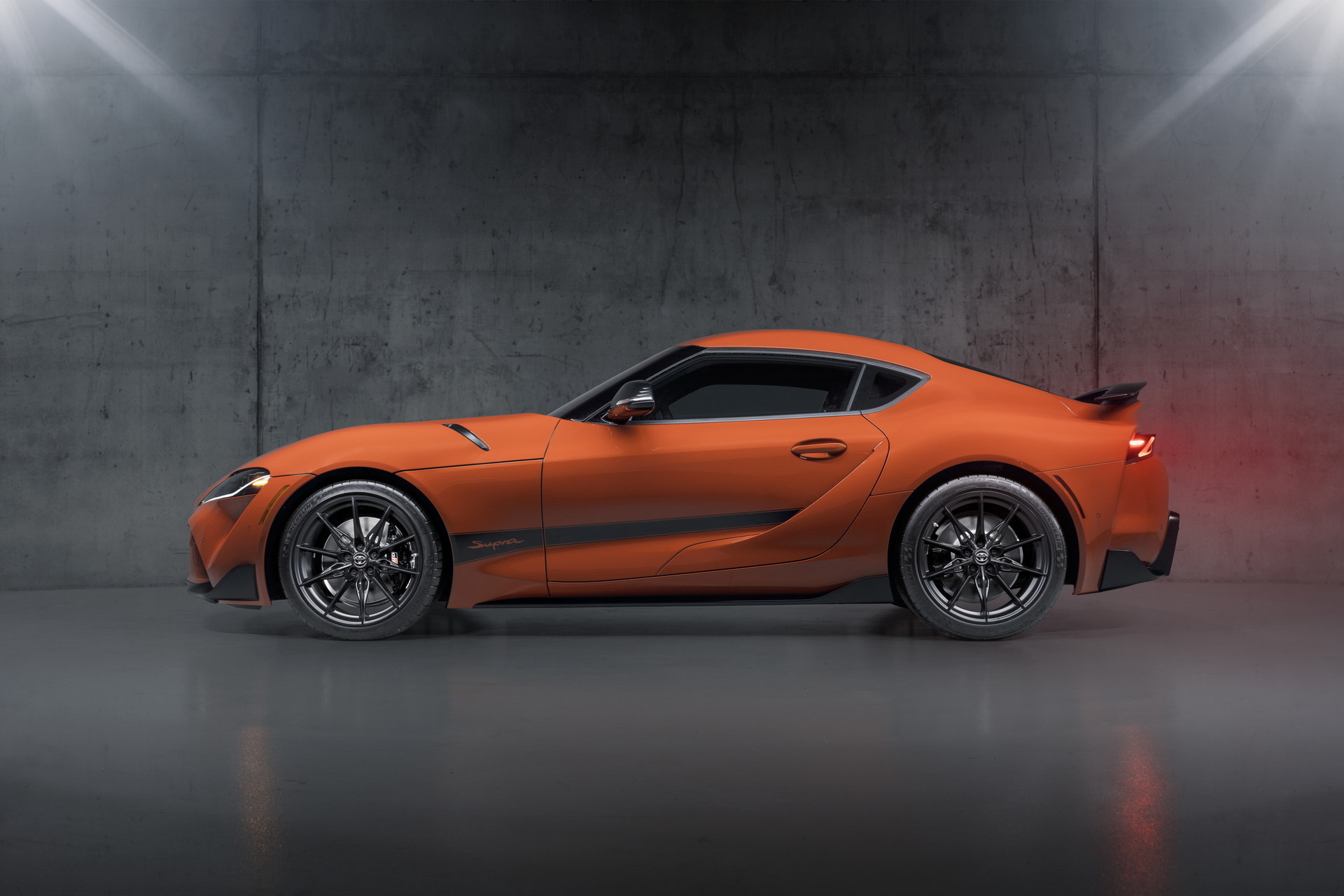 MY24_GR Supra 45th Anniv Ed_002