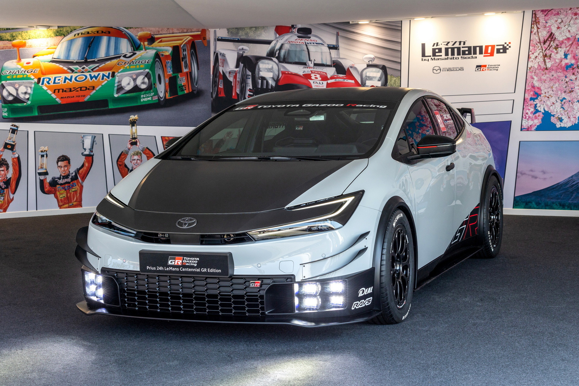 Toyota Prius 24h Le Mans Centennial GR Edition (1)