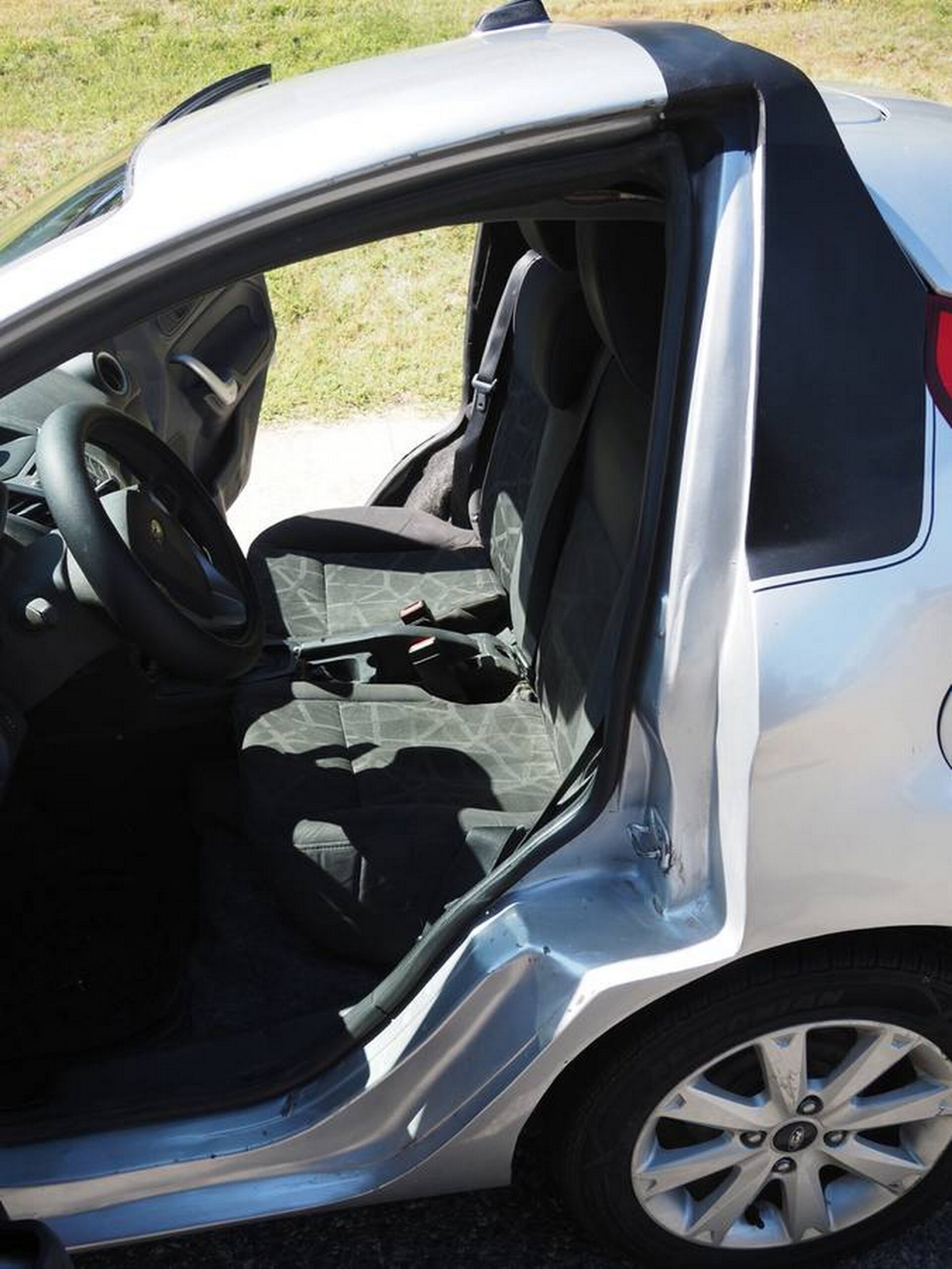 2011 Ford Fiesta Squishy 18