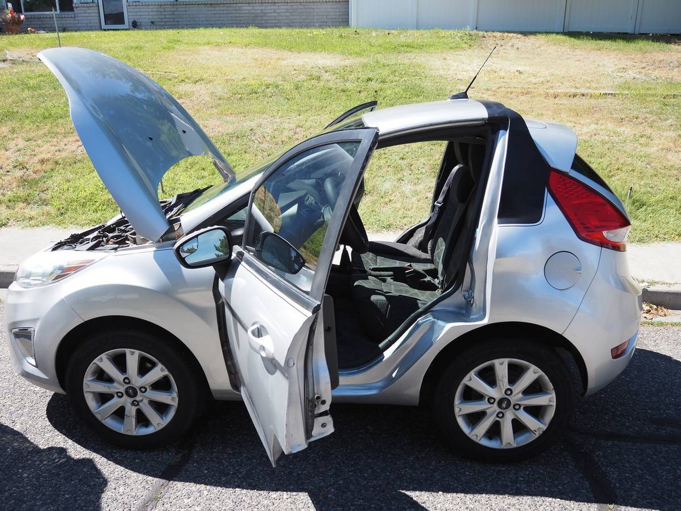 2011 Ford Fiesta Squishy 19