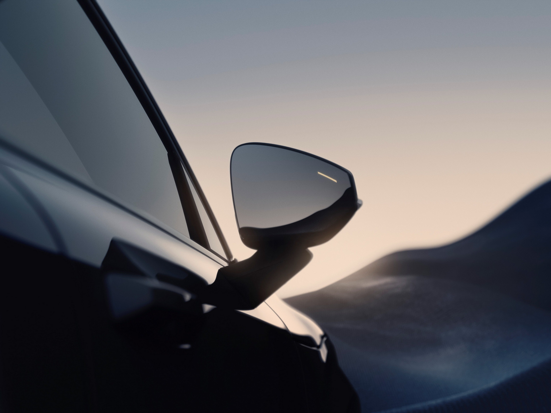 Volvo EX30 Teaser (3)