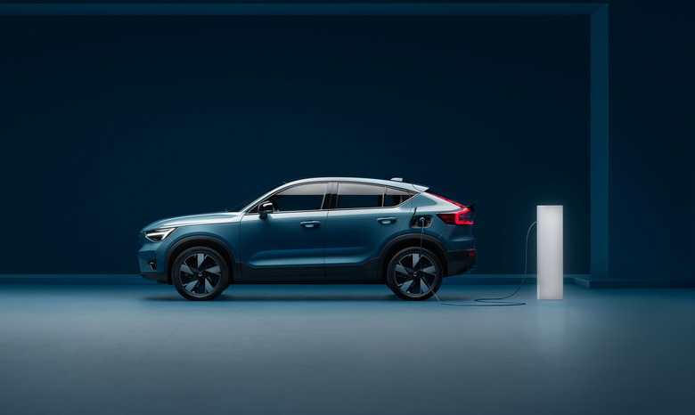2023 Volvo C40