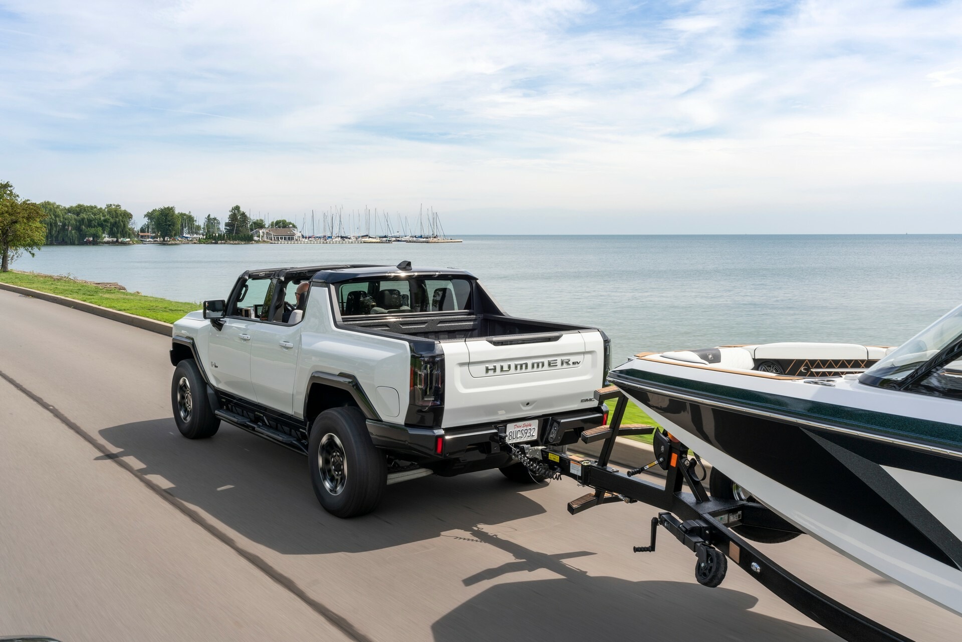 2023 GMC Hummer EV Pickup 7