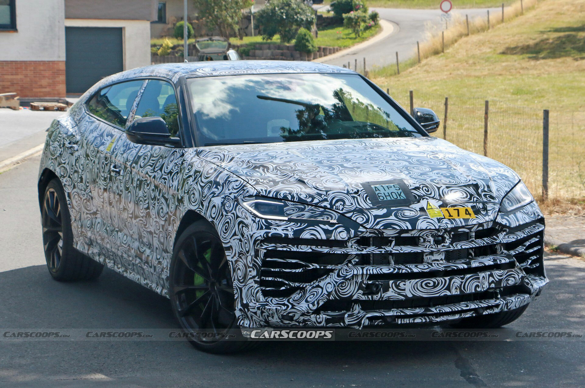2024 Lamborghini Urus 726 9