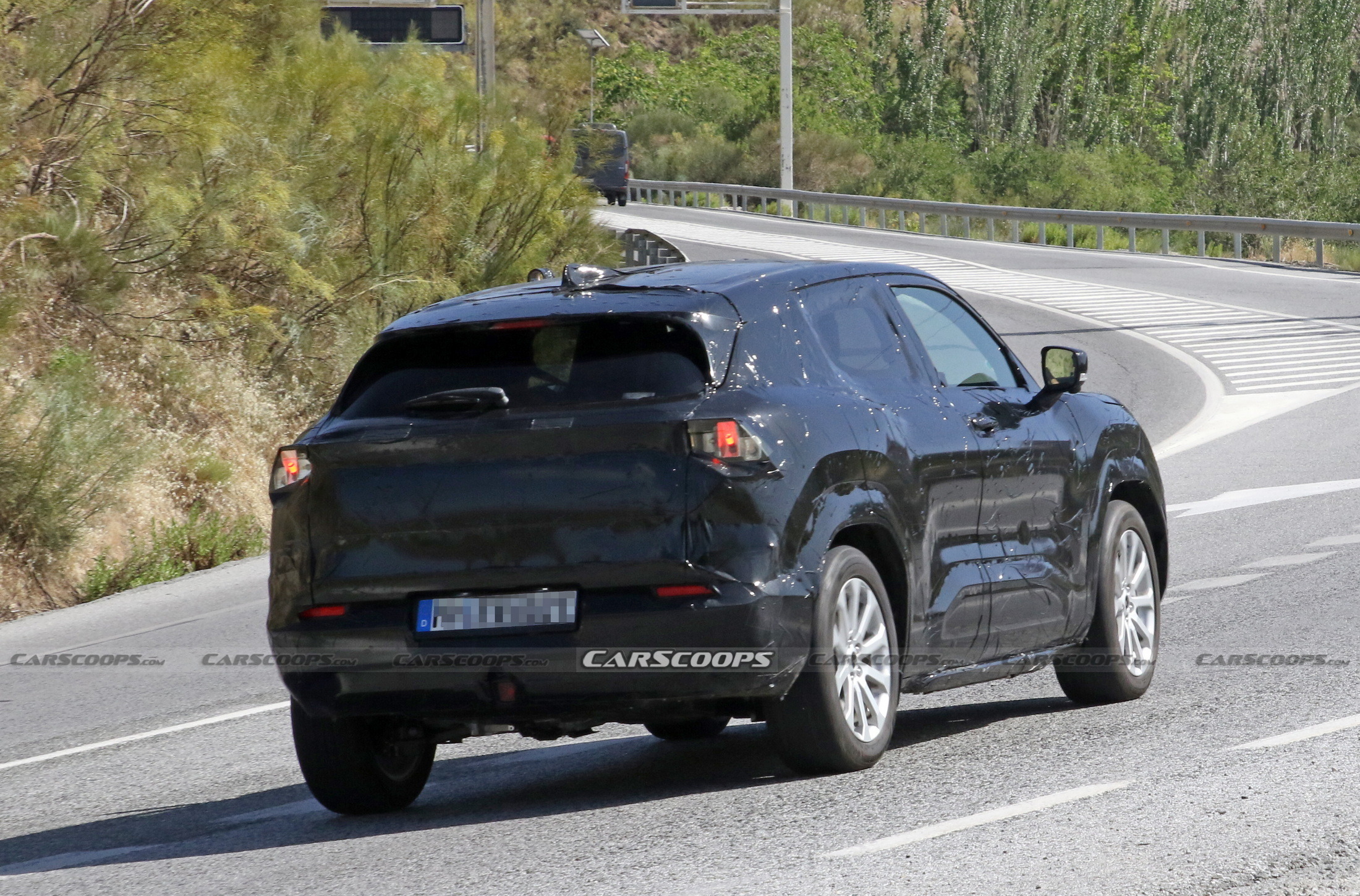 Suzuki eVX Scoop (11)