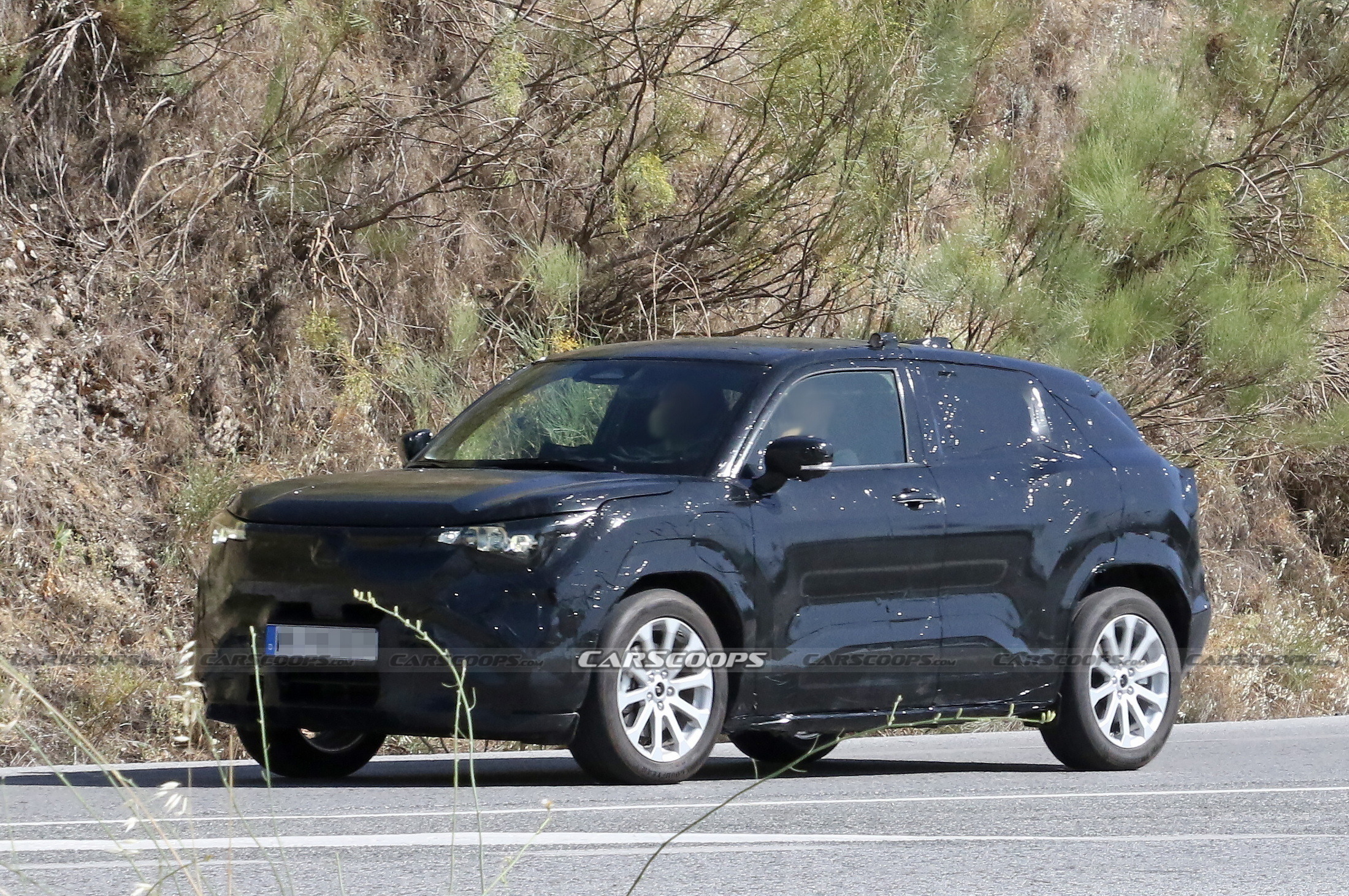 Suzuki eVX Scoop (2)
