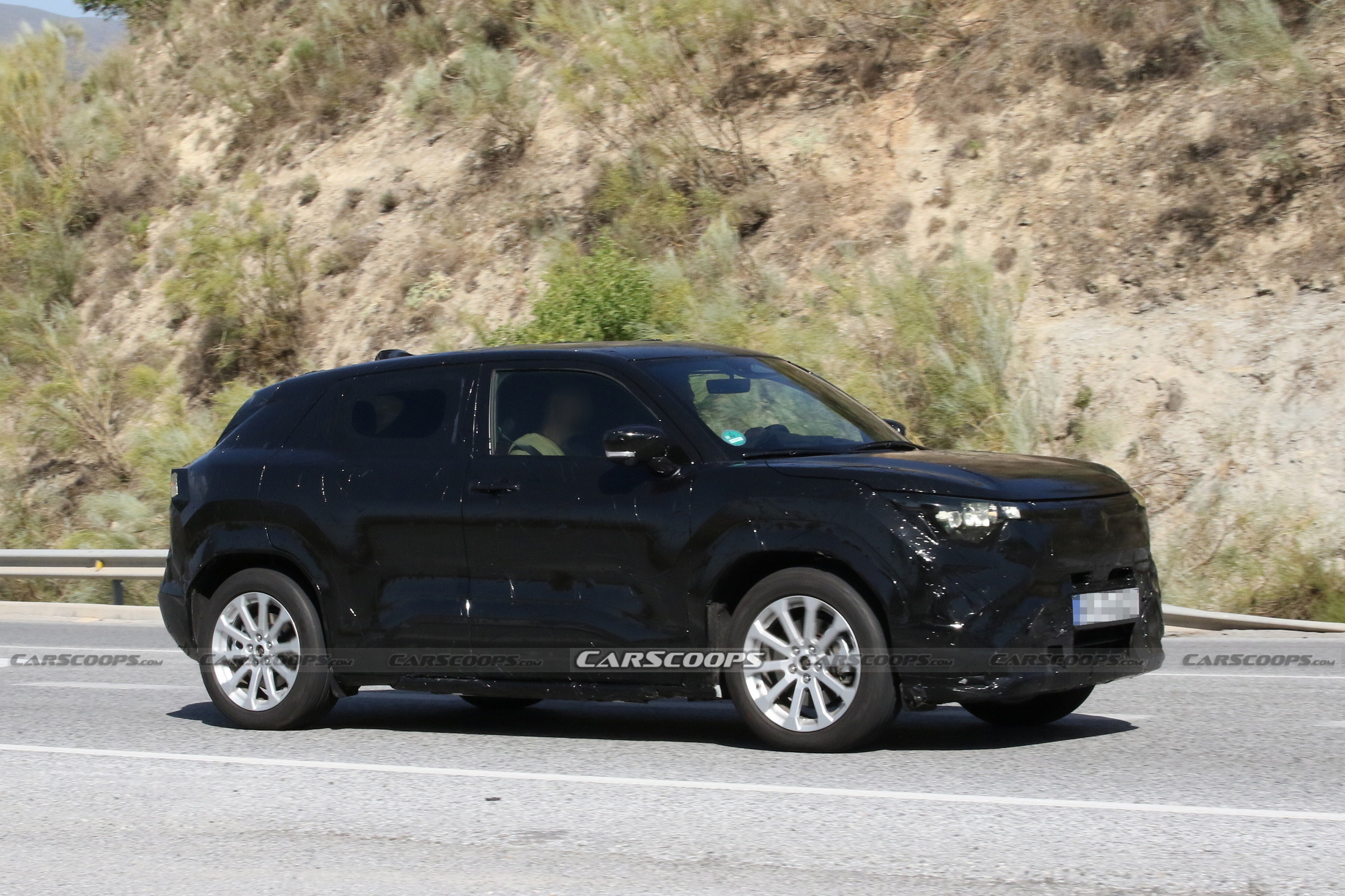 Suzuki eVX Scoop (9)