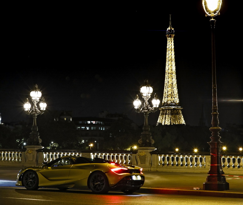 2022 McLaren 720S