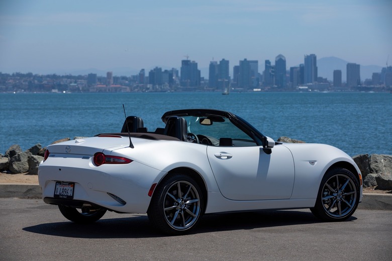 2023 Mazda MX-5 Miata 24