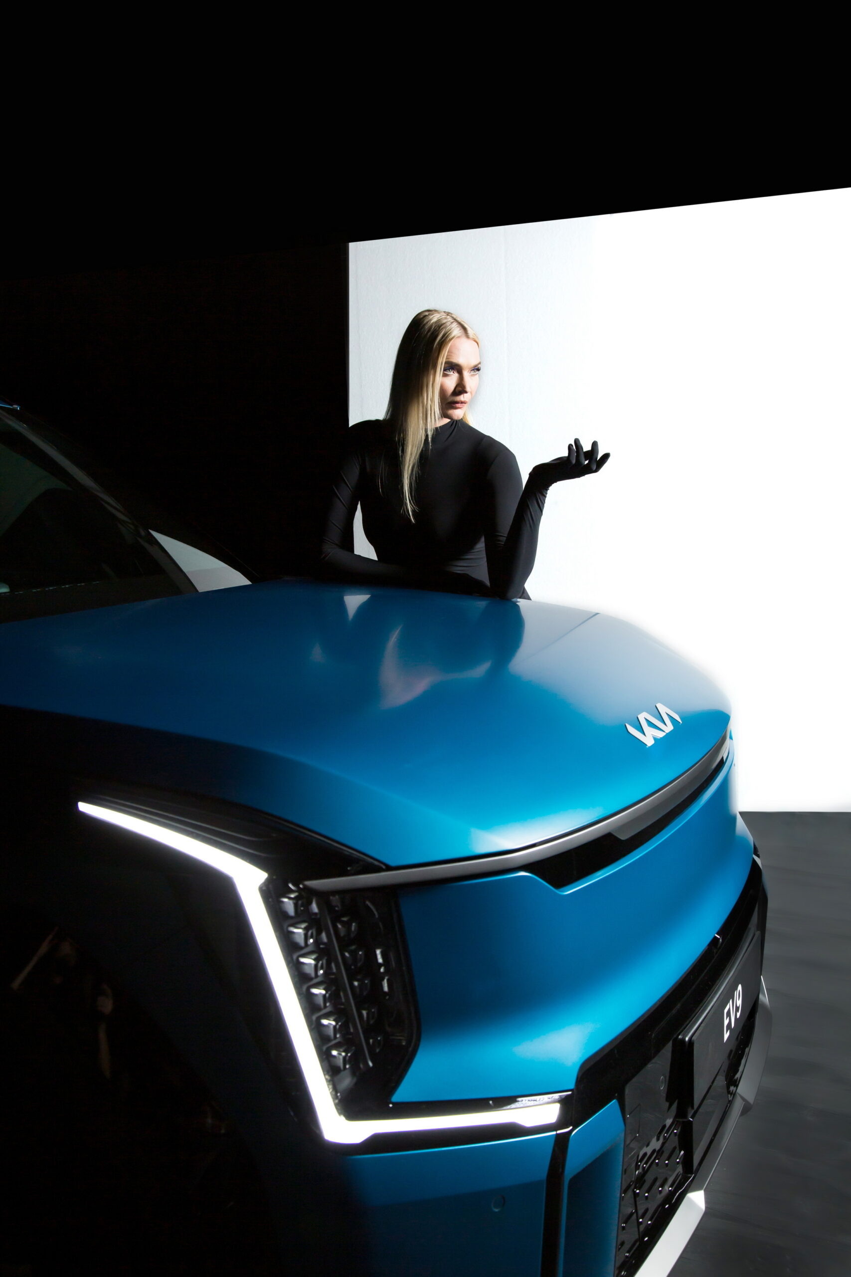 2023 Kia EV9 Jodie Kidd Lightning 14