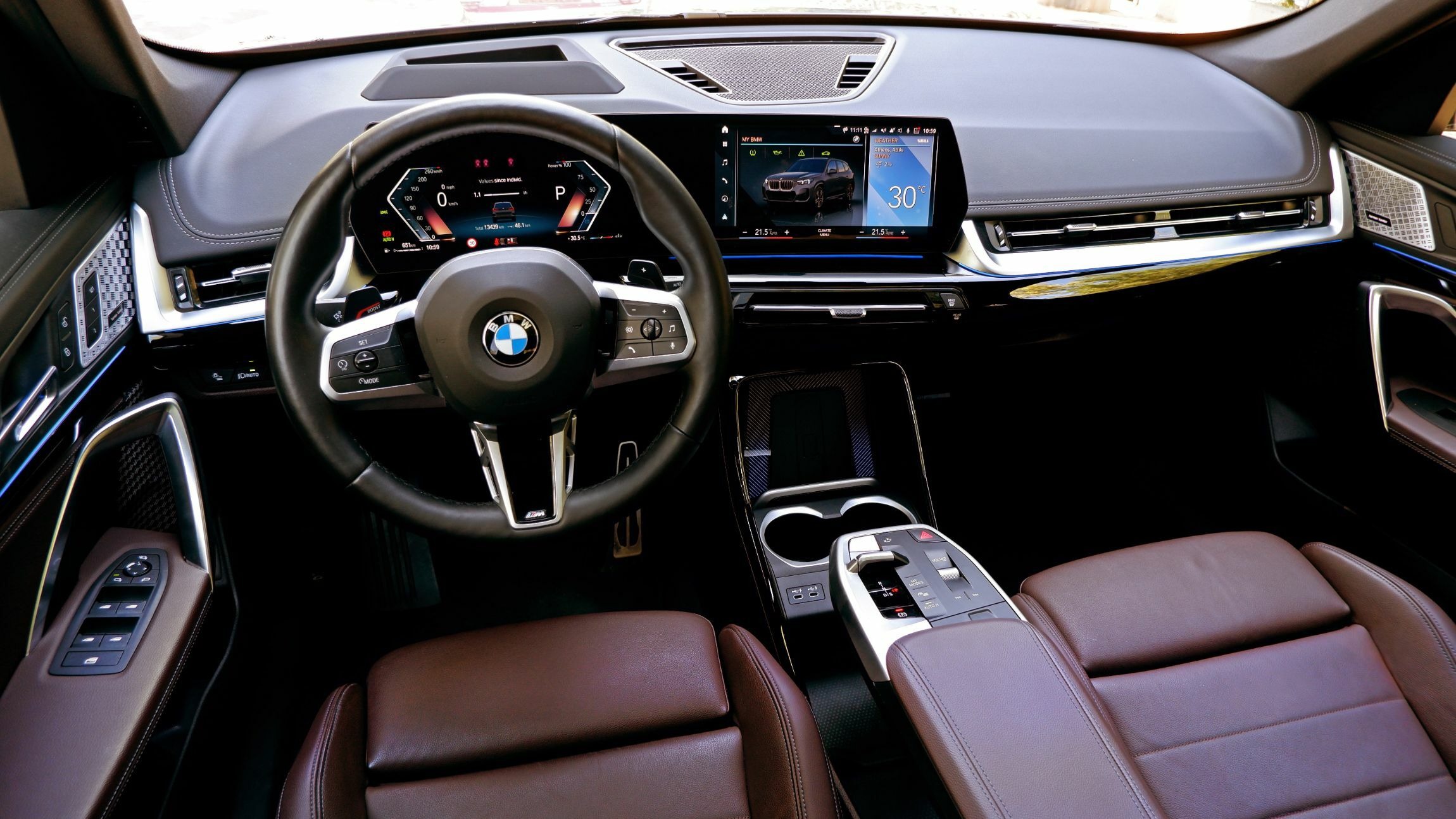 BMW X1 sDrive18i - Interior (5)