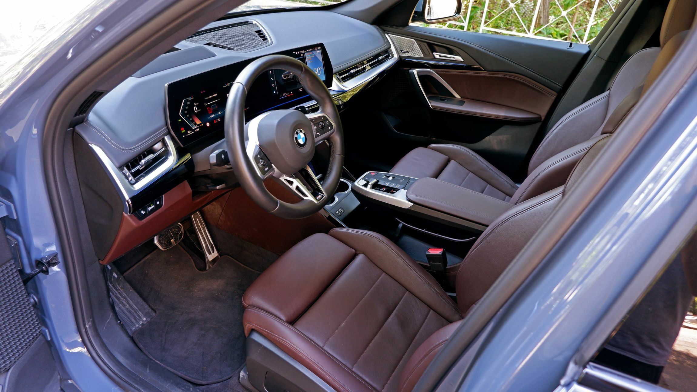 BMW X1 sDrive18i - Interior (6)