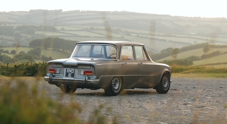 YT Alfaholics Giulia Super R 270 1
