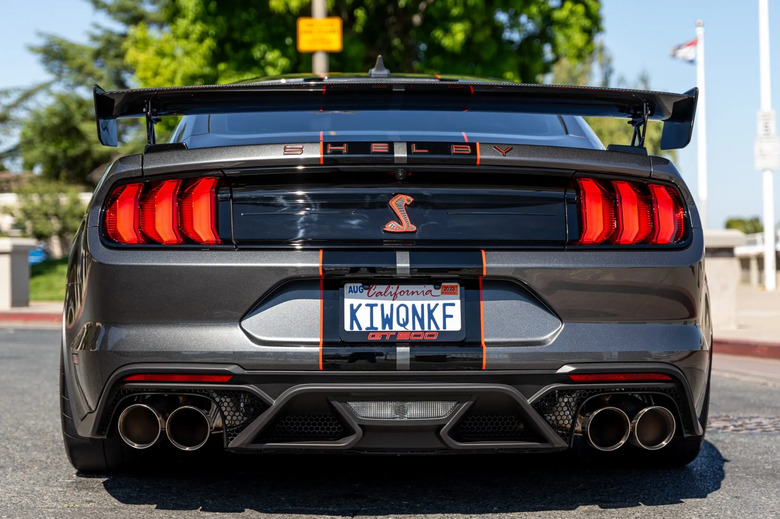 Ford Mustang Shelby GT500 6