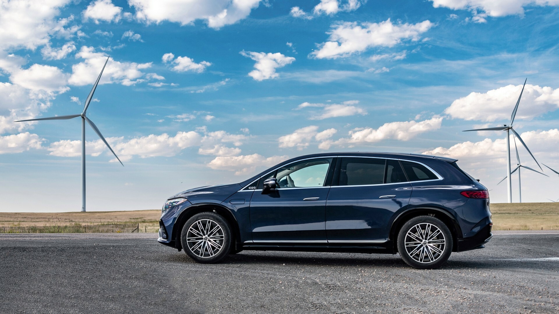2023 Mercedes EQS SUV 808 12