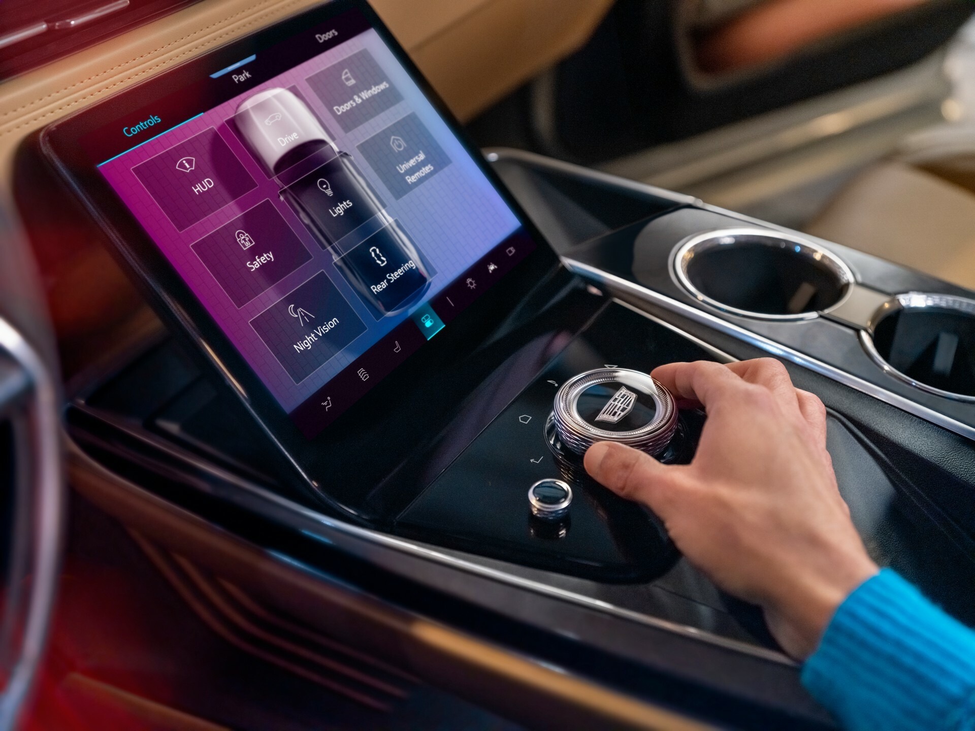 2025 Cadillac Escalade IQ 808 19