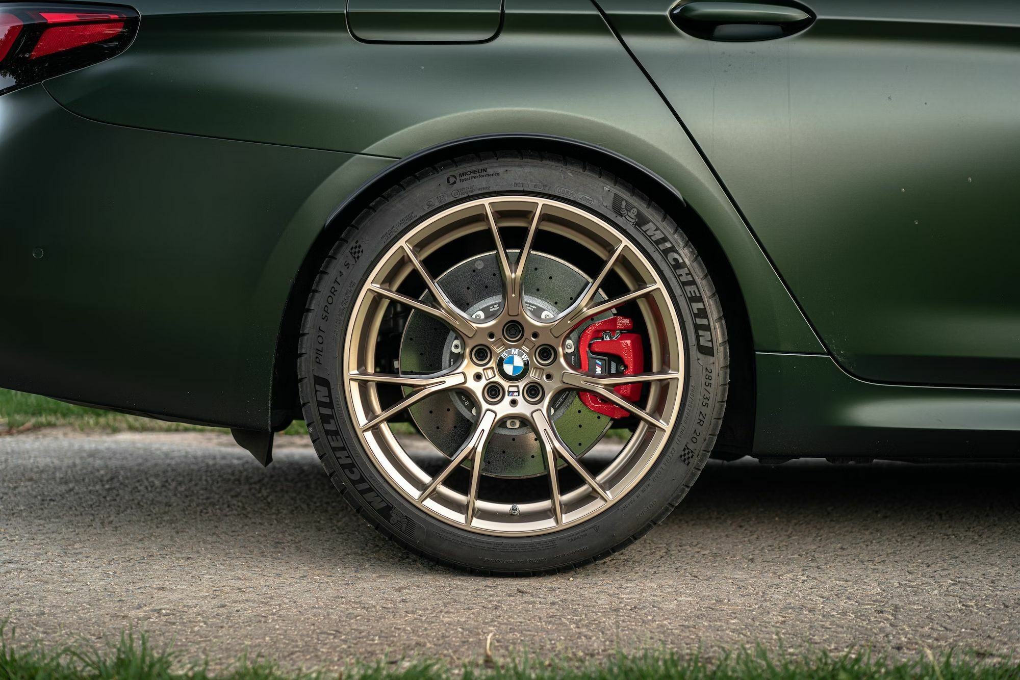 BMW M5 CS 13_result