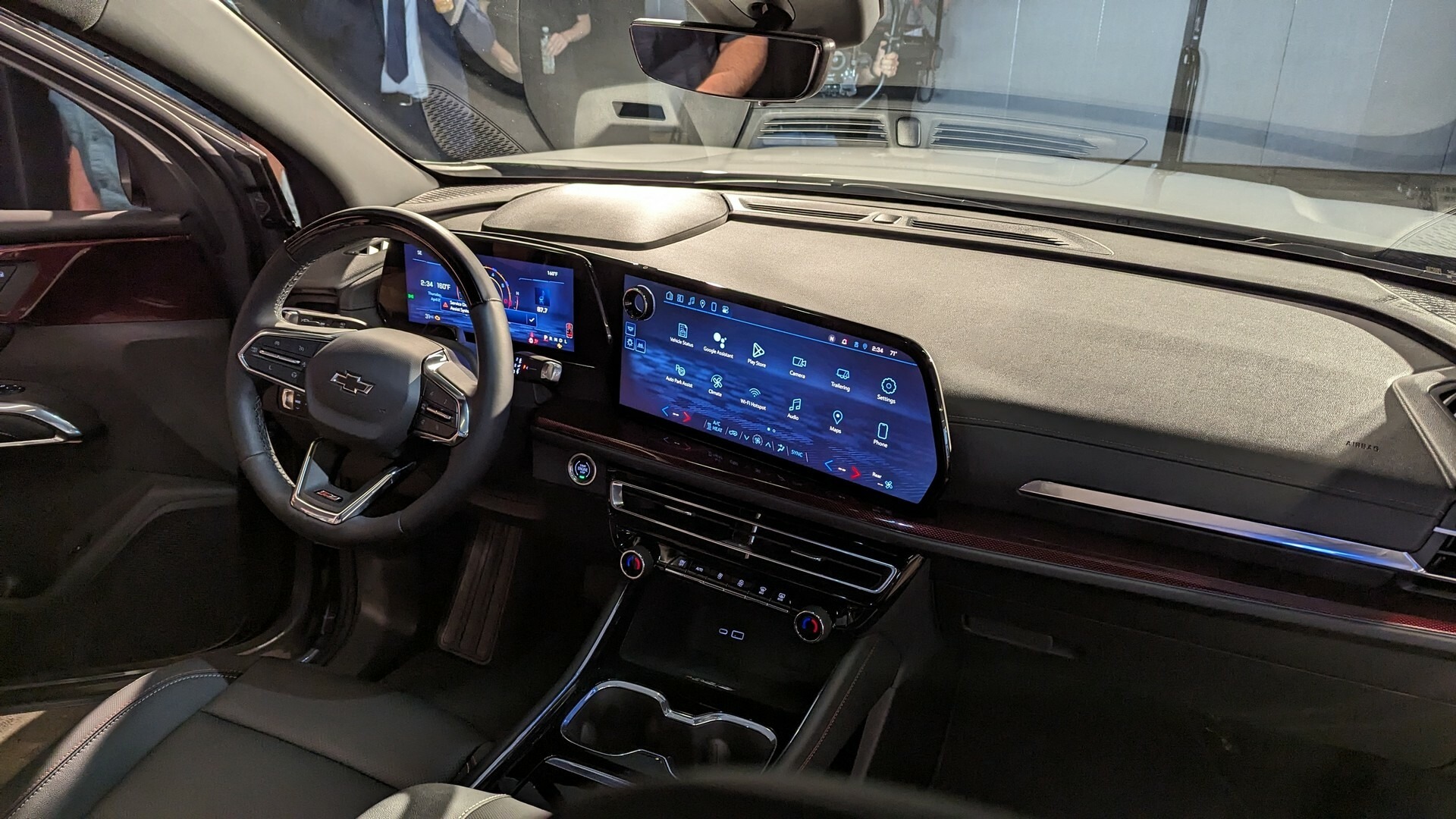 2024 Chevrolet Traverse MG CarScoops 203
