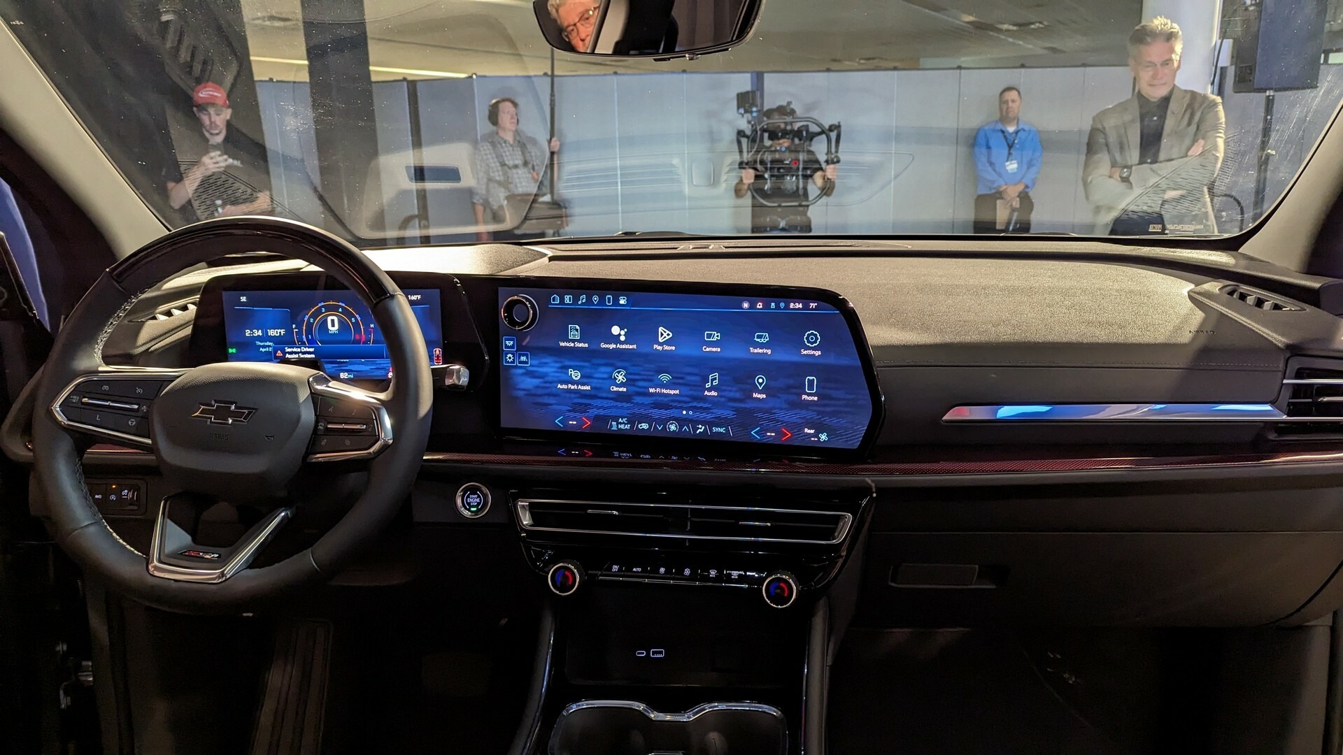 2024 Chevrolet Traverse MG CarScoops 204