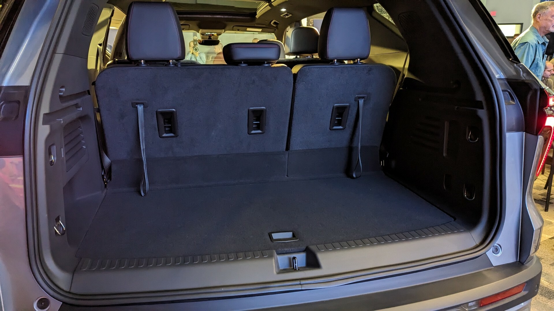 2024 Chevrolet Traverse MG CarScoops 205