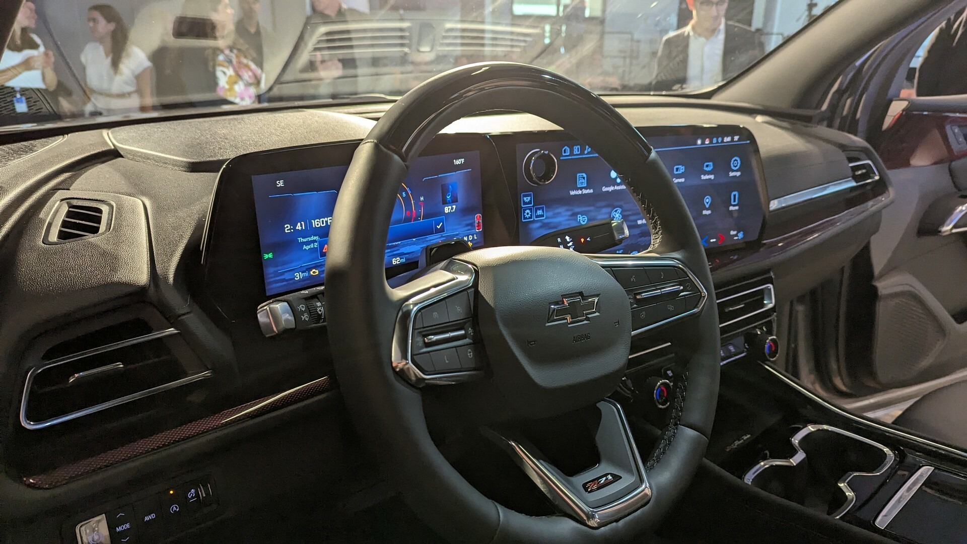 2024 Chevrolet Traverse MG CarScoops 212