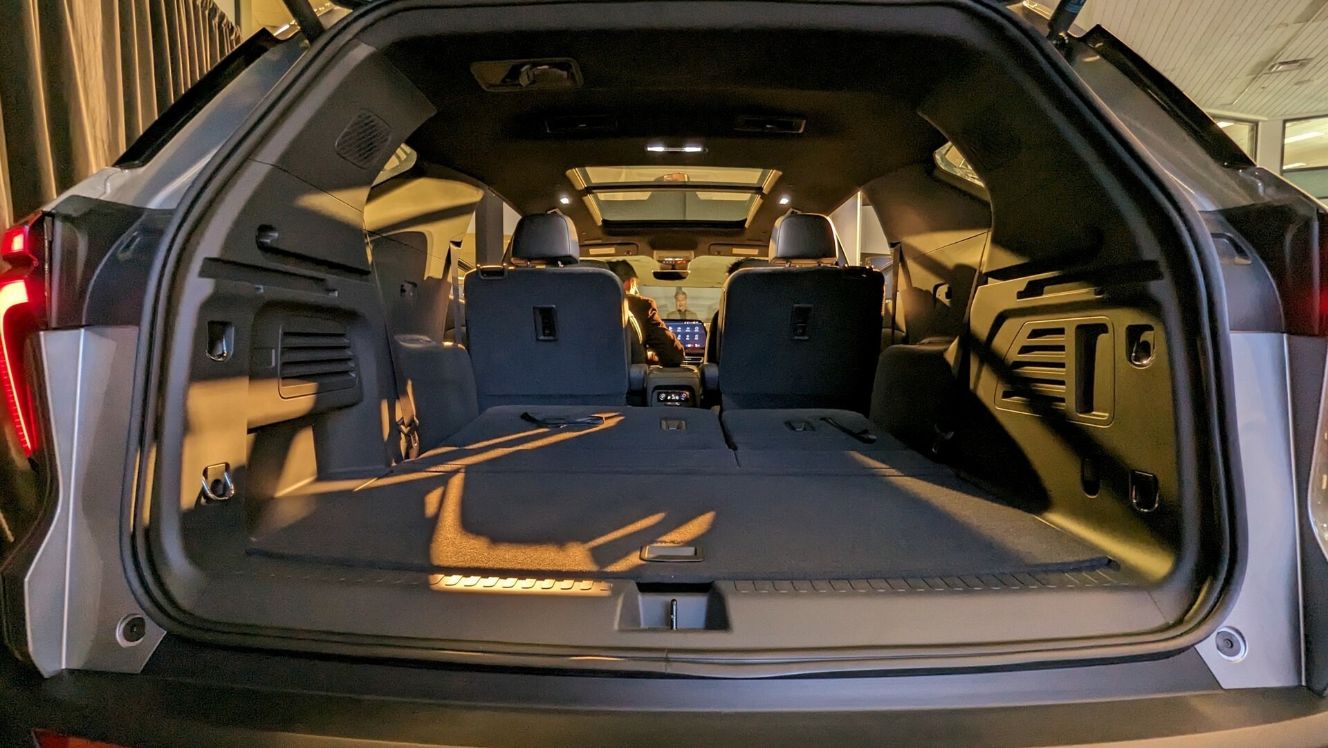 2024 Chevrolet Traverse MG CarScoops 222
