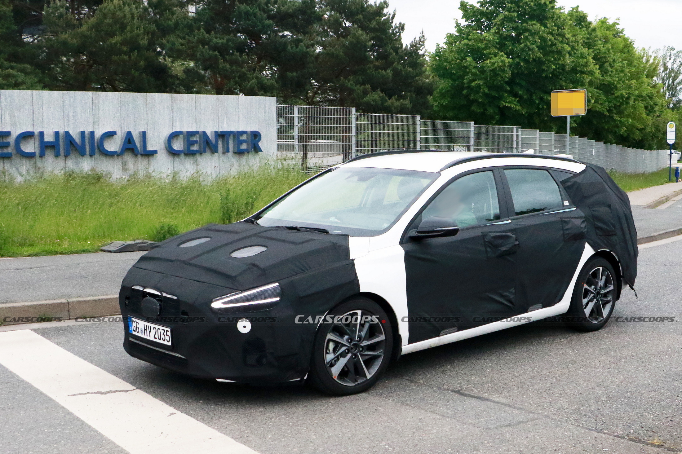 Hyundai i30 Wagon Facelift Scoop (5) (2)