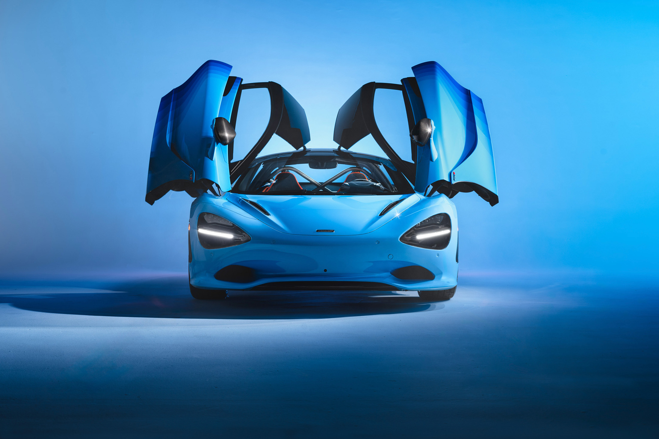 McLaren MSO 750S spectrum paint 00005