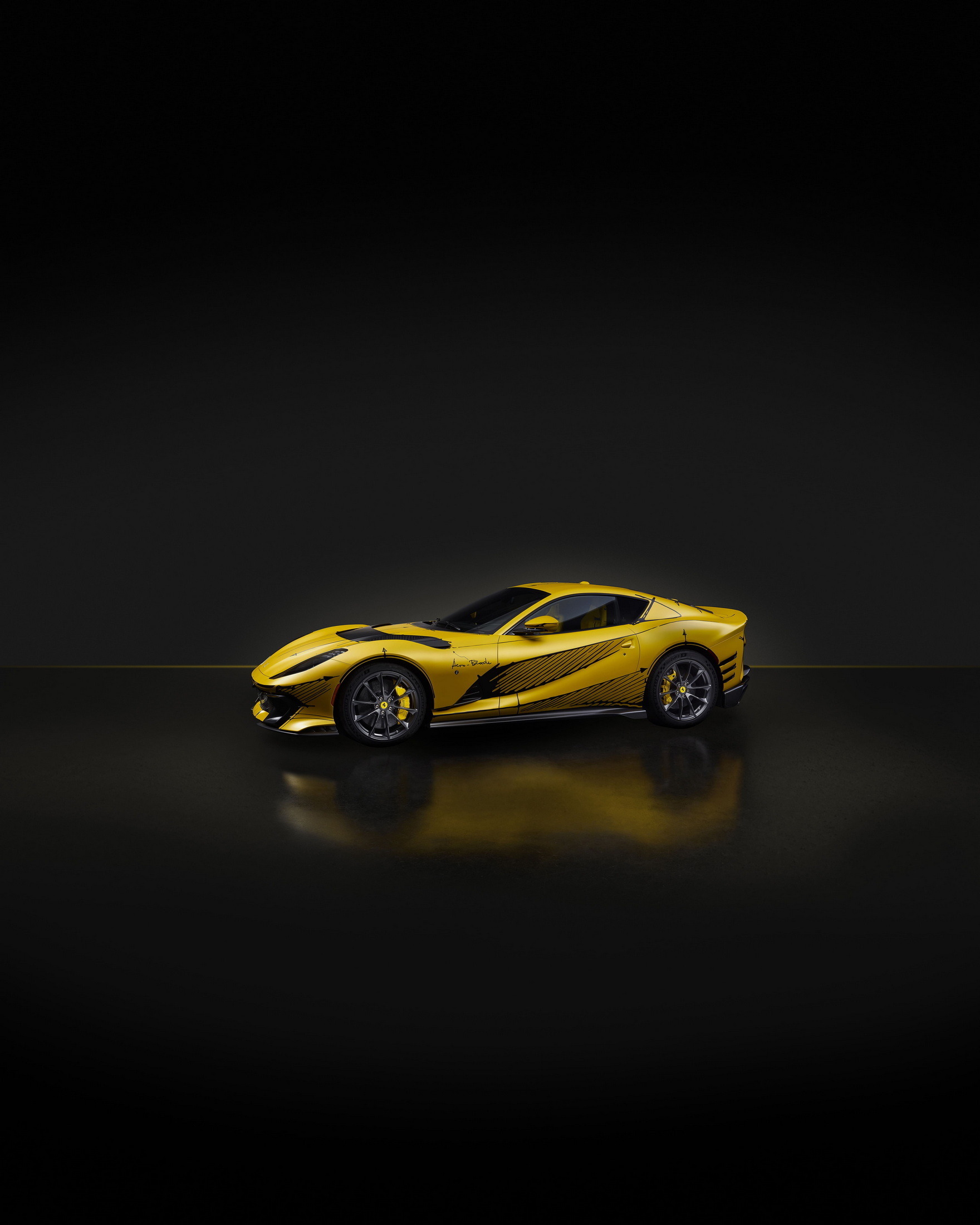 Ferrari-812-Competizione-Tailor-Made-Sketch-Car (5)