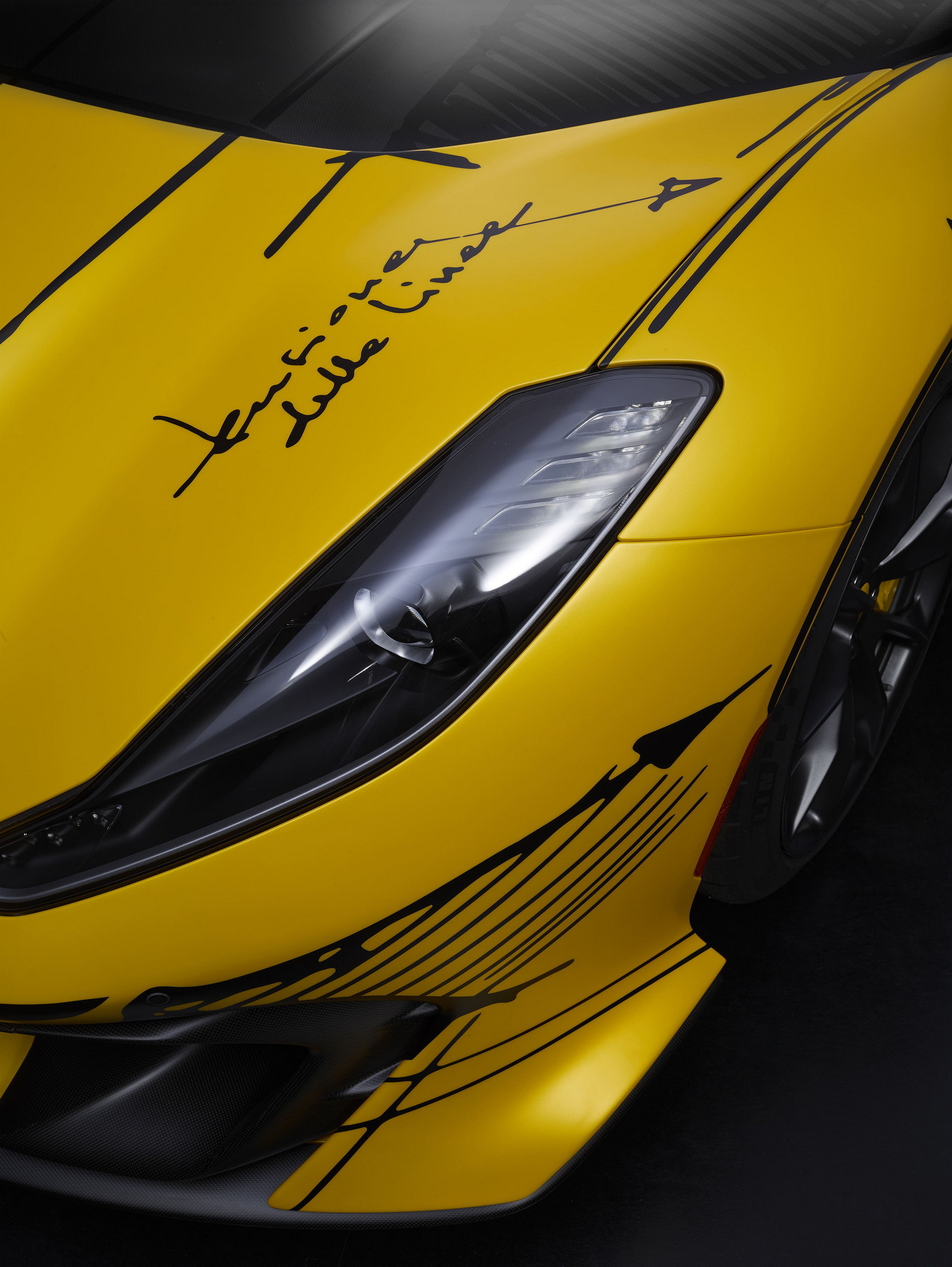 Ferrari-812-Competizione-Tailor-Made-Sketch-Car (8)