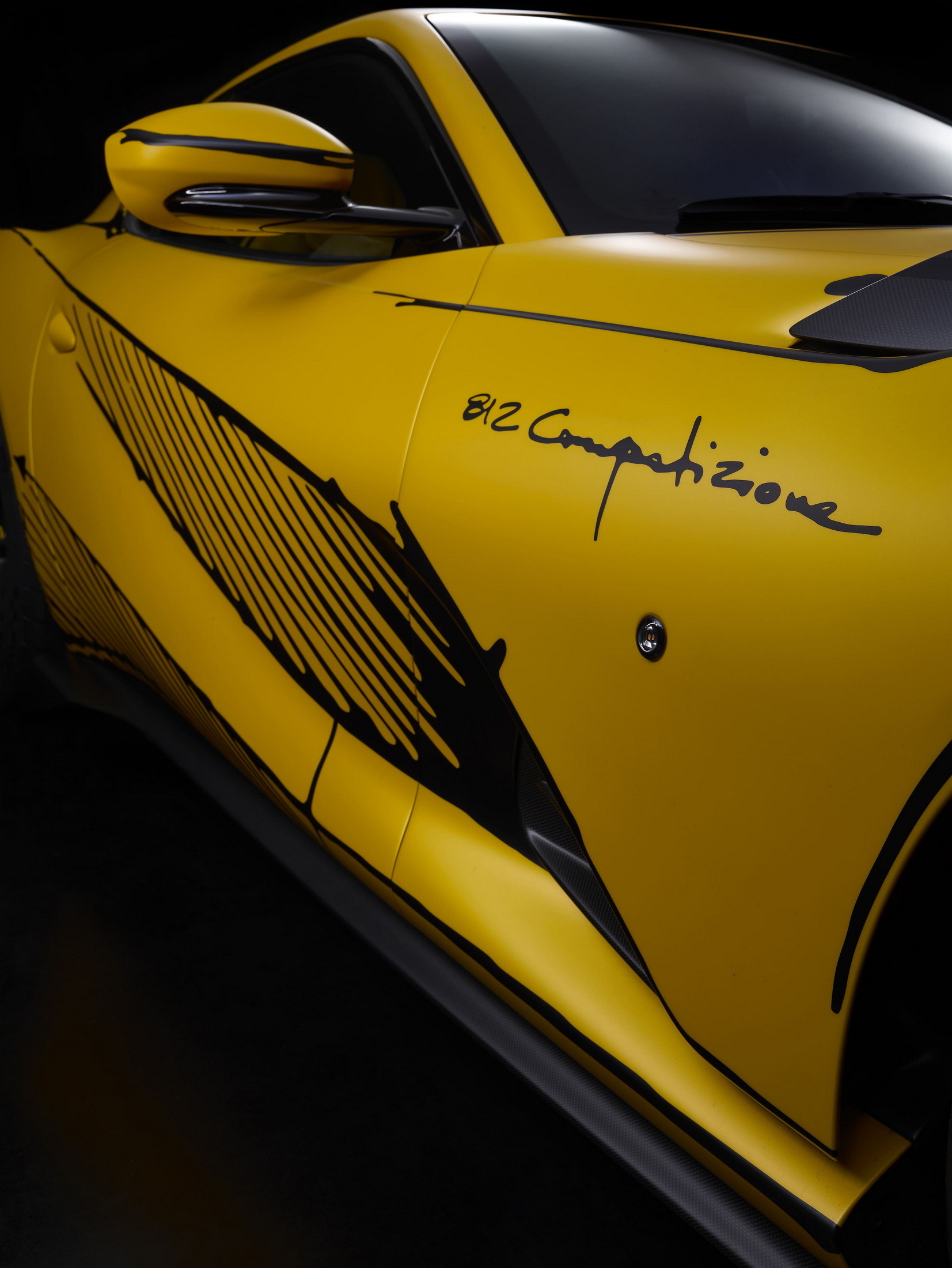 Ferrari-812-Competizione-Tailor-Made-Sketch-Car (9)