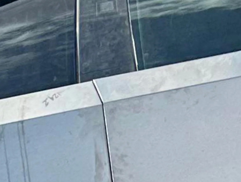 RDDT 2024 Tesla Cybertruck Panel Gaps 14