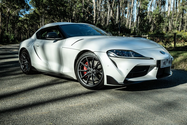 Toyota Supra - 3