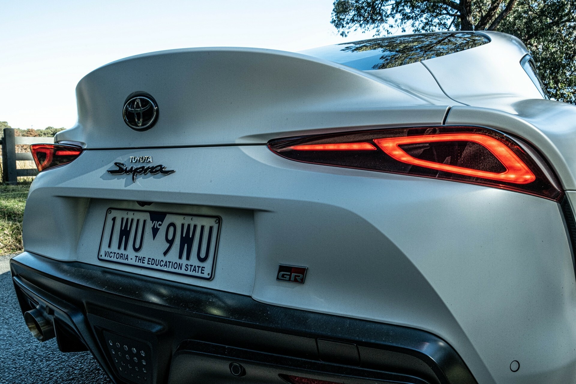Toyota Supra - 16
