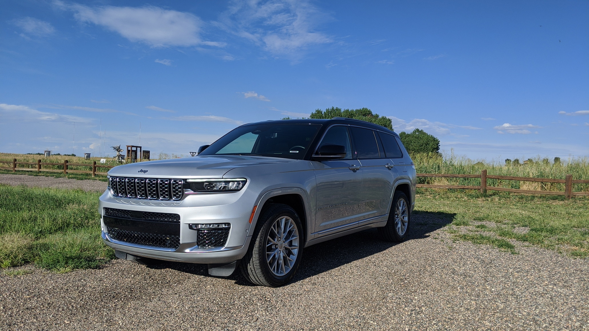 2023 Jeep Grand Cherokee L Stephen Rivers for Carscoops 14