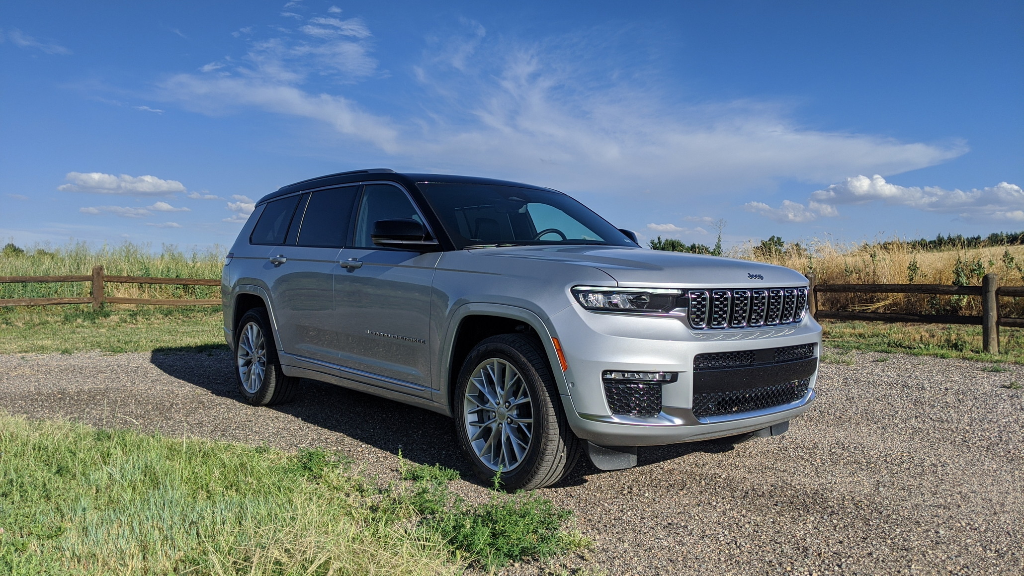 2023 Jeep Grand Cherokee L Stephen Rivers for Carscoops 15