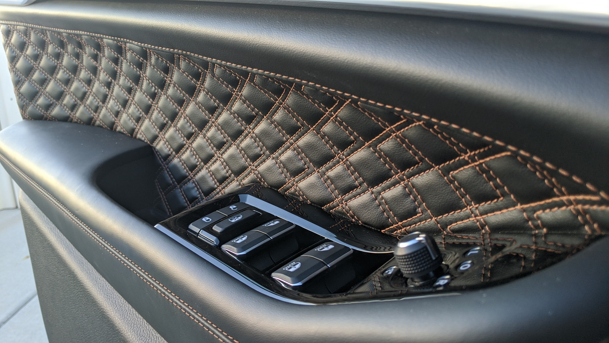 2023 Jeep Grand Cherokee L Stephen Rivers for Carscoops 24