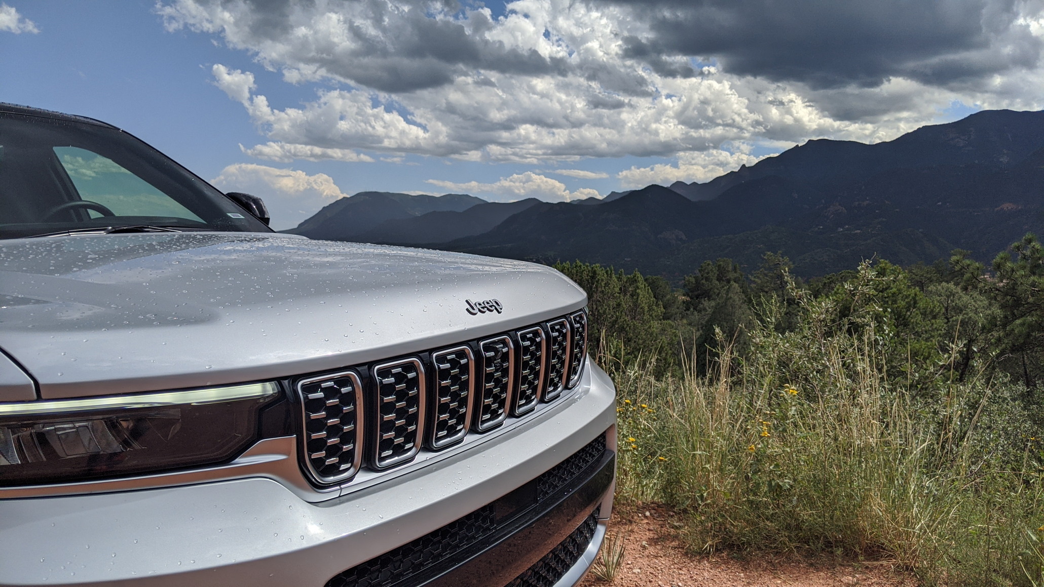 2023 Jeep Grand Cherokee L Stephen Rivers for Carscoops 62