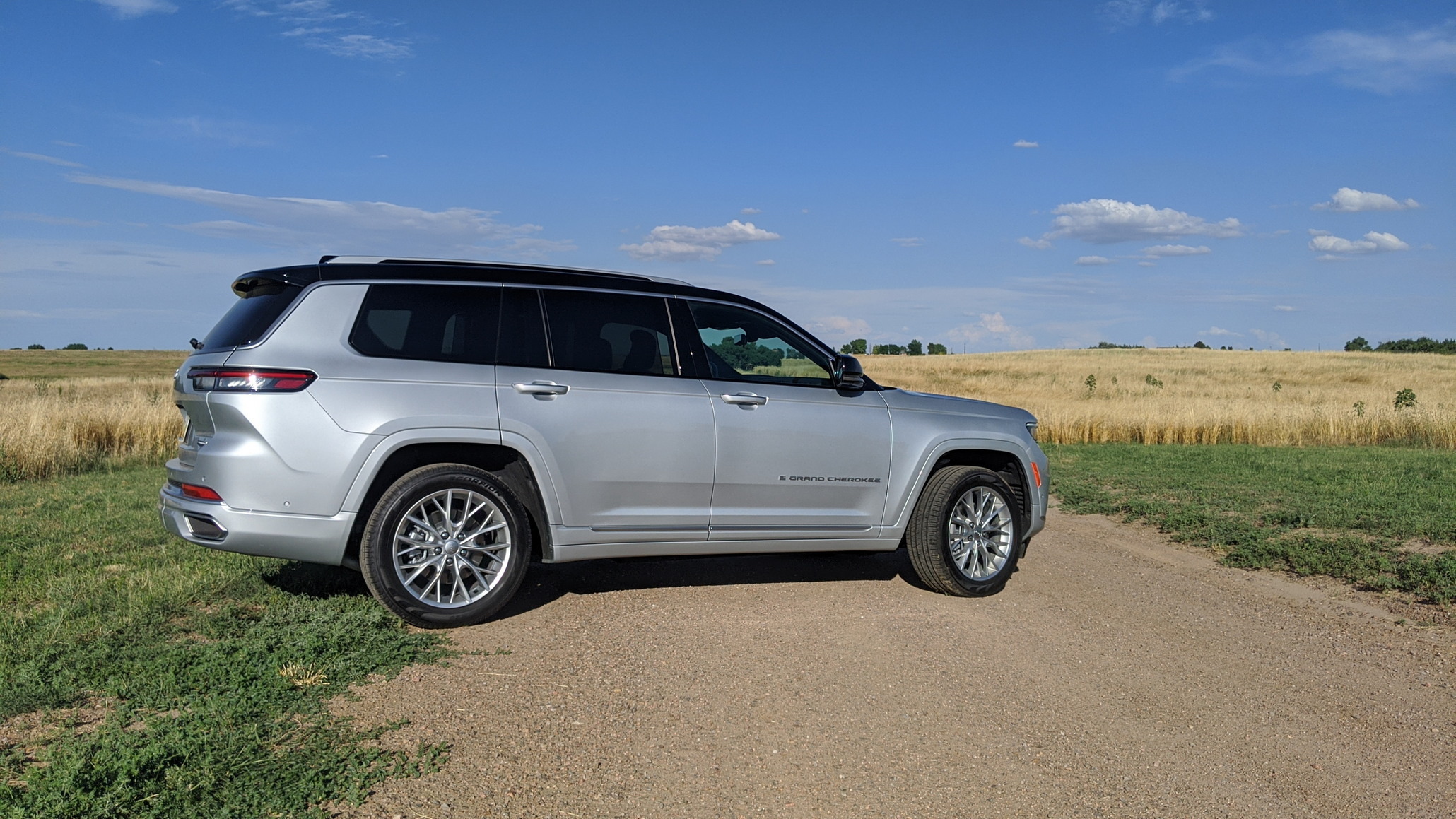 2023 Jeep Grand Cherokee L Stephen Rivers for Carscoops 9